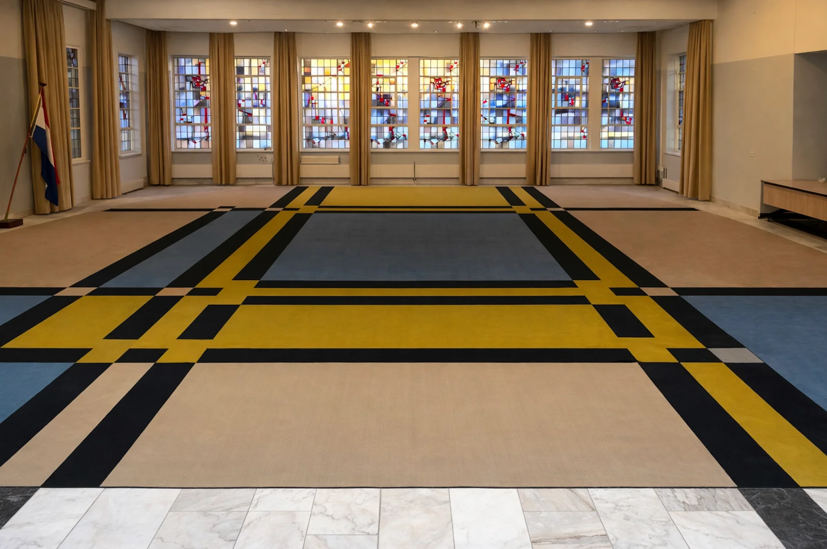 Geprint effen tapijt in unikleur dat rust, klasse en comfortabel loopgevoel combineert – extra foto 2